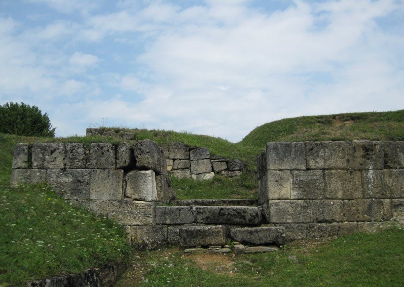 Dacian Fortress Costesti, Orăștioara de Sus, Romania, Romania